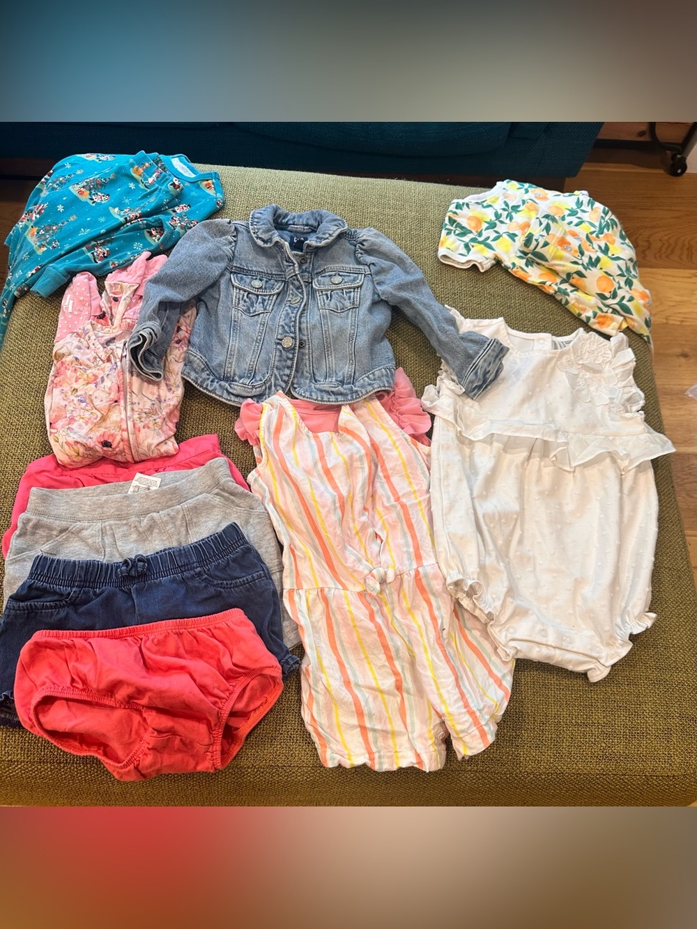 *13 Piece Girls 18-24 Months Mixed Clothing Bundle